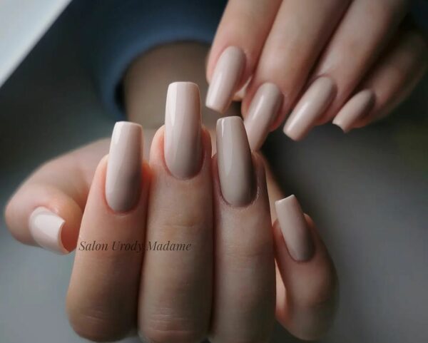 Paznokcie Nude Modny Manicure W Cielistych Odcieniach